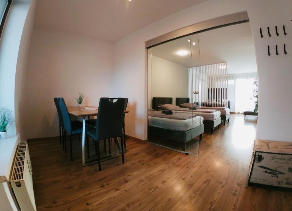 Aspern Nationalpark Apartment Viena Exterior foto
